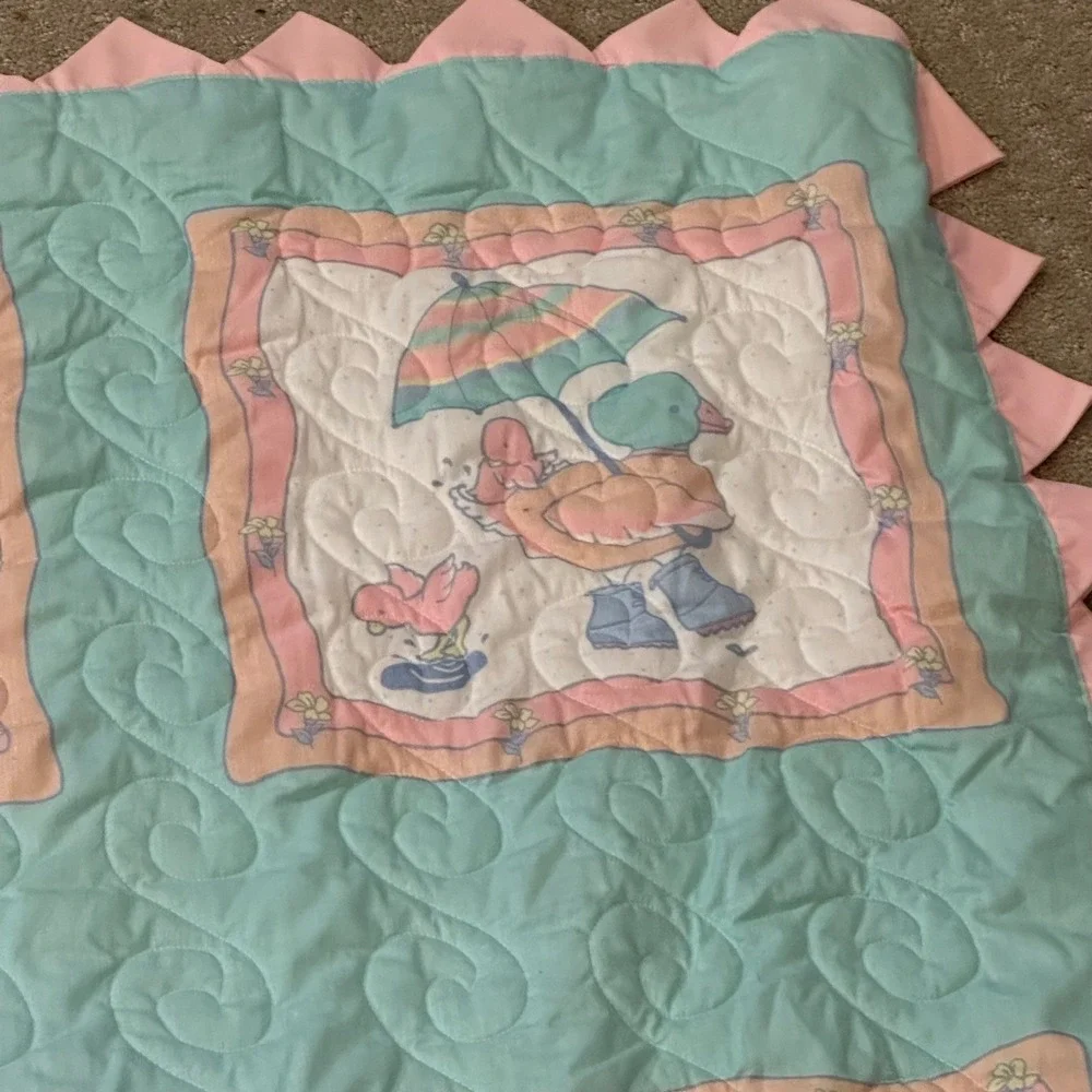 Vintage Pastel Duck Baby Quilt Mint Pink Sawtooth Edge Nursery Blanket 45x52